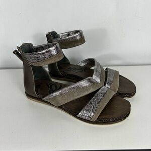 OTBT souvenir zinc grey metallic leather sandal